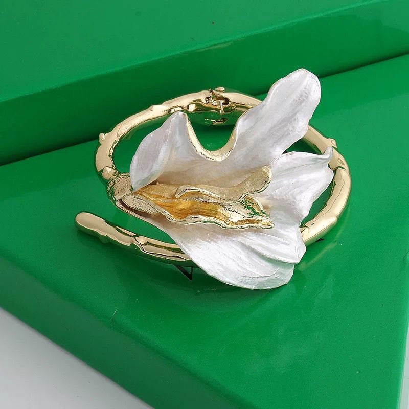 Gold & White Floral Statement Bracelet – Sculpted Petal Design, Adjustable Fit